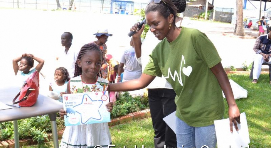 Entebbe Junior Cambridge Swimming Fete072