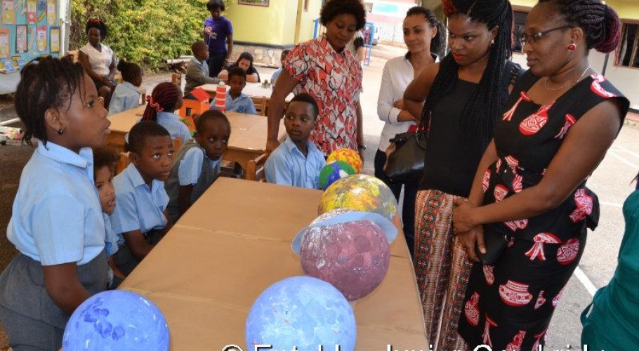 Entebbe Junior Cambridge Science Fair014