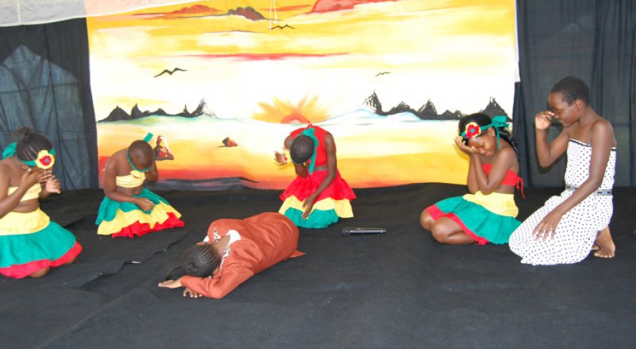 Entebbe Junior School Concert 2015 041