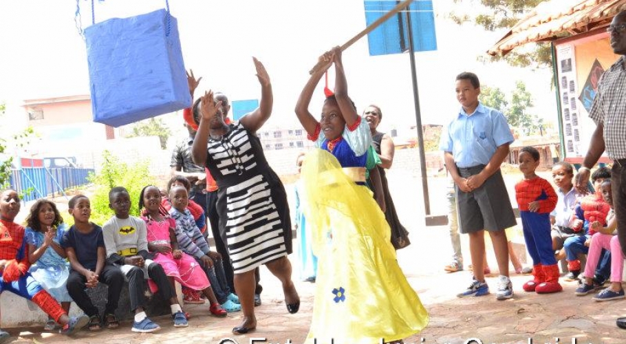 Entebbe Junior Cambridge Book Week026