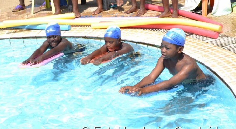 Entebbe Junior Cambridge Swimming Fete066