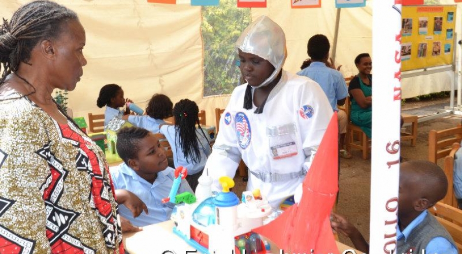 Entebbe Junior Cambridge Science Fair018