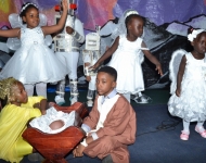 Entebbe Junior -  An Out of This World Christmas Production042