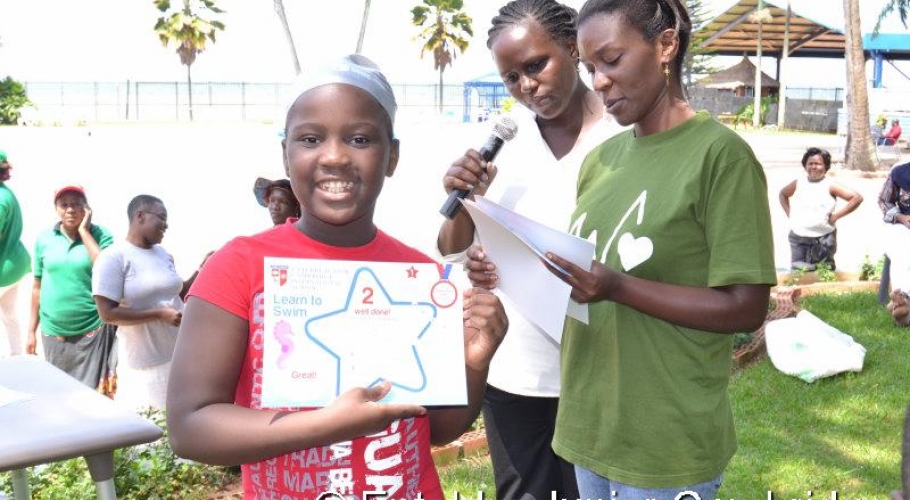 Entebbe Junior Cambridge Swimming Fete005