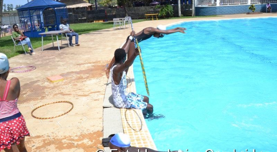 Entebbe Junior Cambridge Swimming Fete035