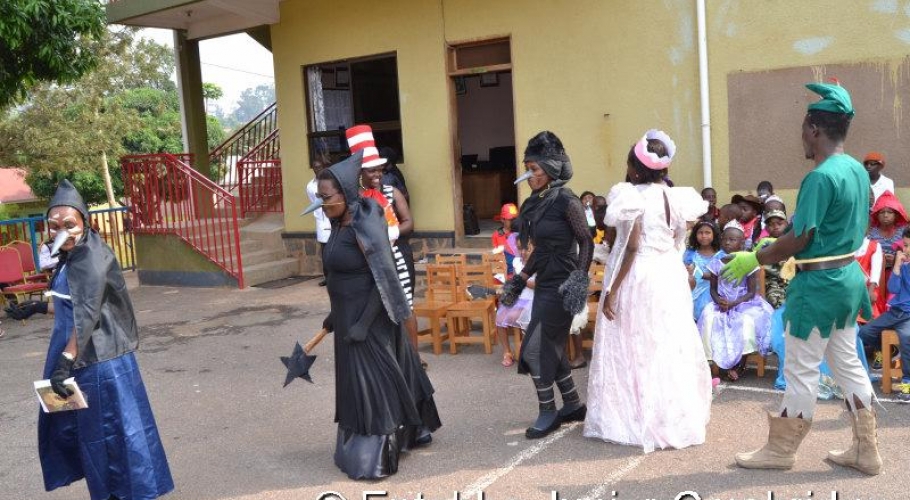 Entebbe Junior Cambridge Book Week025