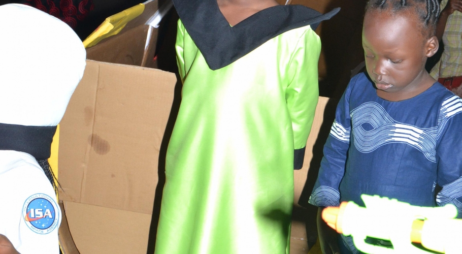 Entebbe Junior -  An Out of This World Christmas Production008