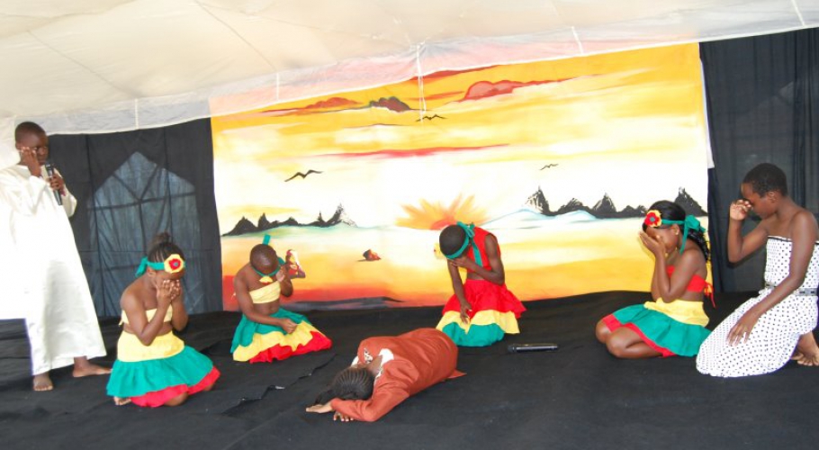 Entebbe Junior School Concert 2015 042